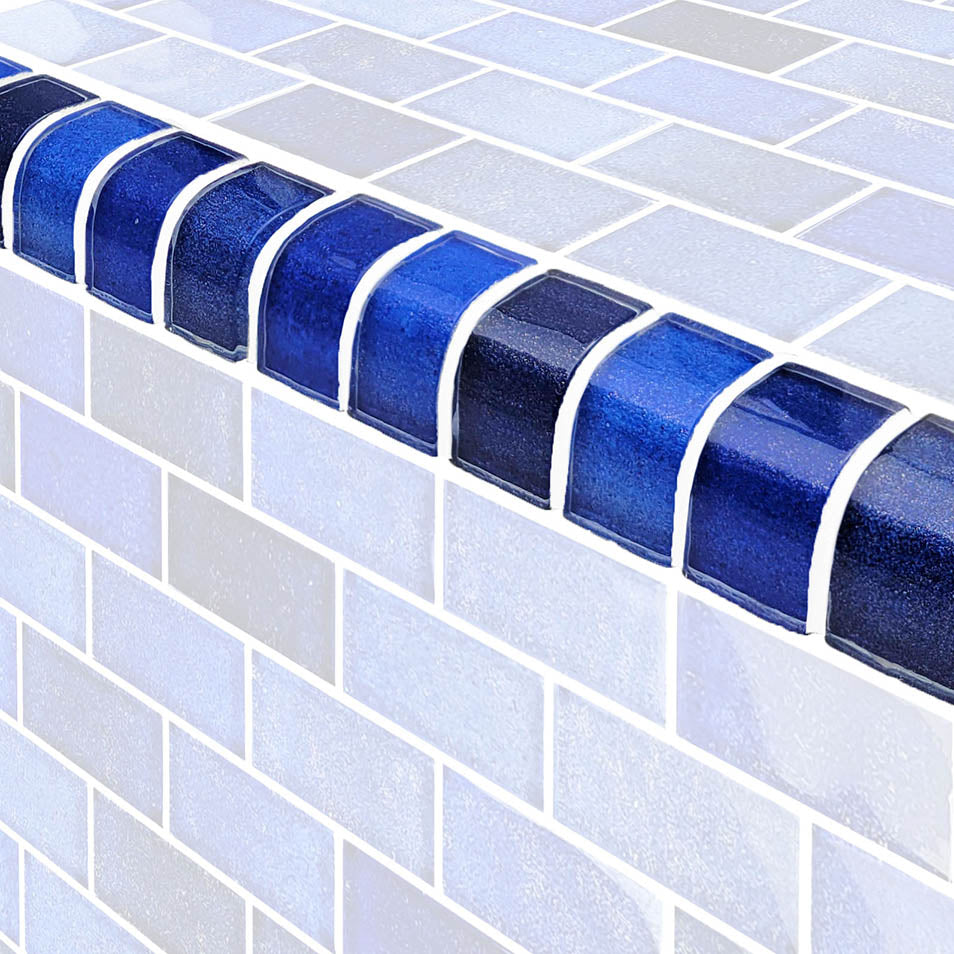 Crystal Waters Series Glass Bullnose Trim (per Linear Ft) – Deep Sea